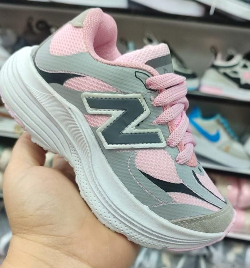 Tênis Infantil New Balance Rosa
