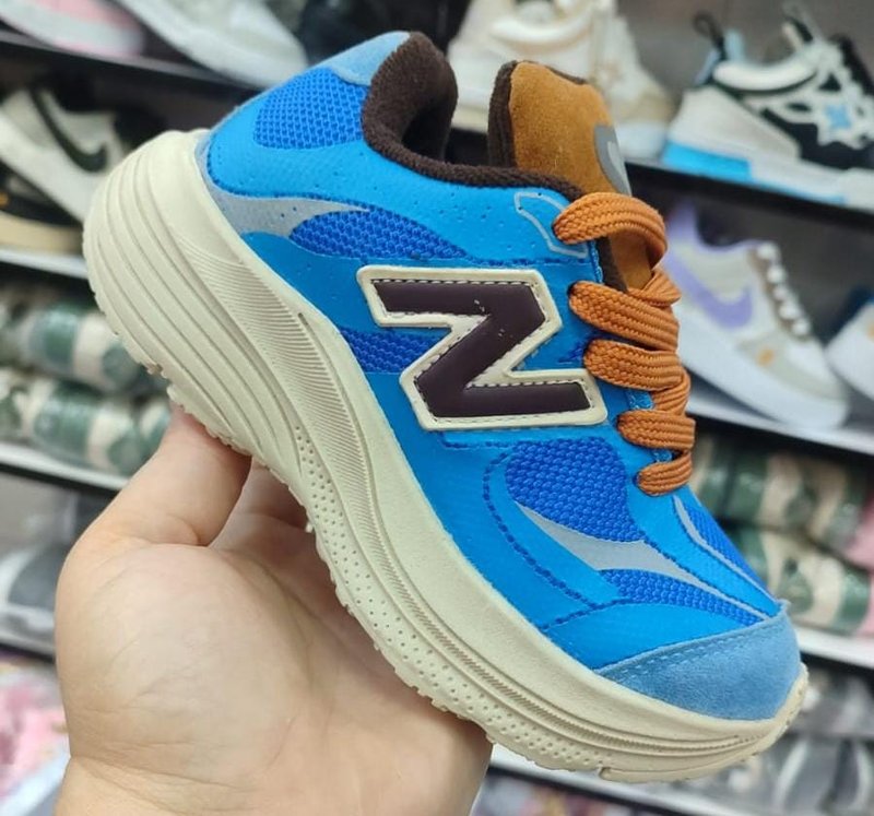 Tênis Infantil New Balance azul